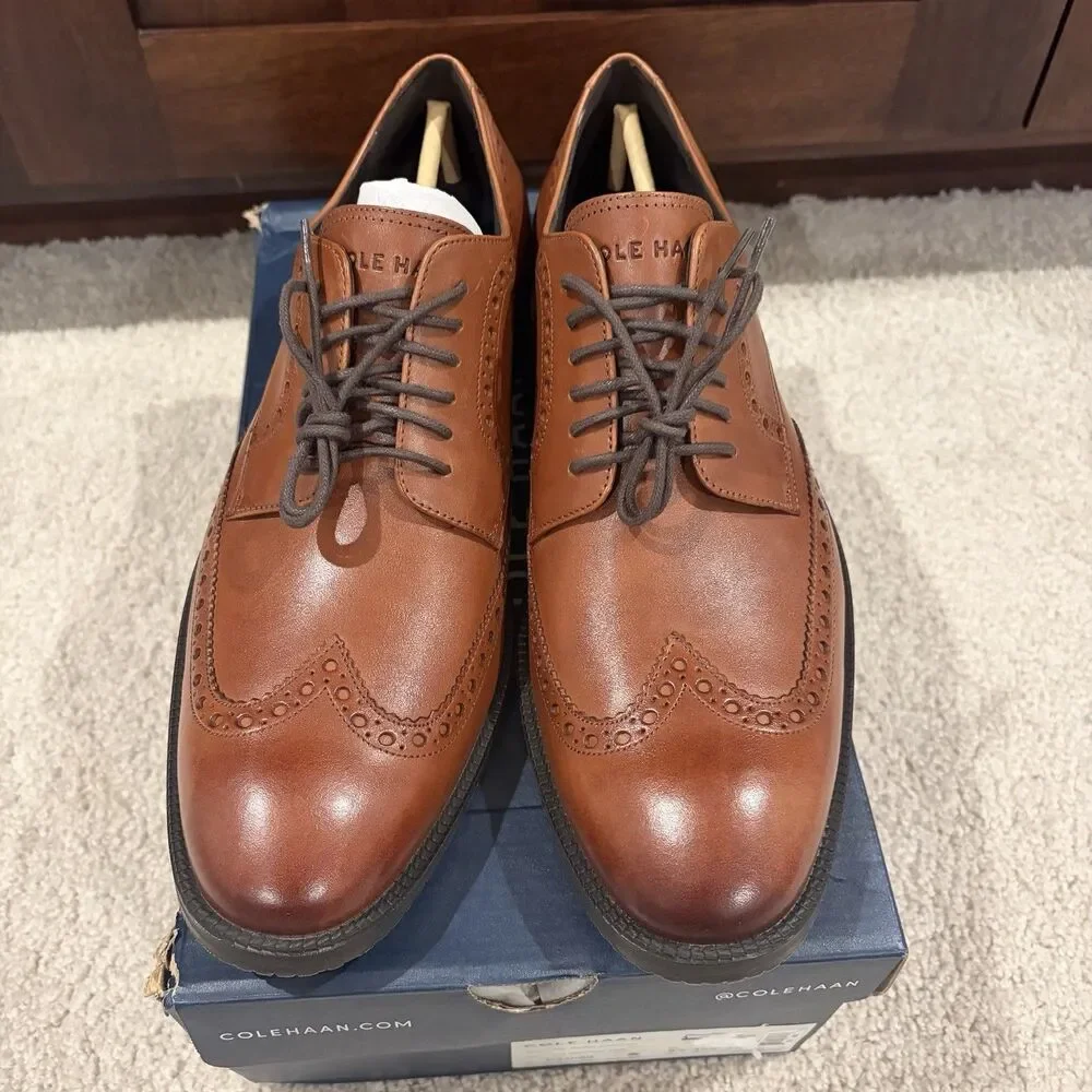 NIB Cole Haan Men's Modern Essentials Wing Oxford Shoe British Tan 9.5M EU 42.5